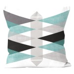 Keep CALM II Velvet pillowcase 45x45 cm triangles