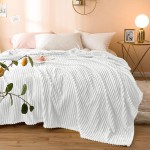 Koc Stripes Prążki Mikroflanela 150x200 cm Biały