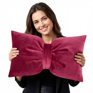 Poduszka kokarda ARCO 30x50 Velvet Bordo