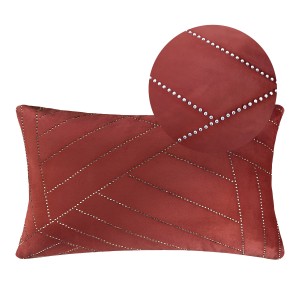 Poszewka Velvet GLOSSY 30x50 cm ćwieki Bordo